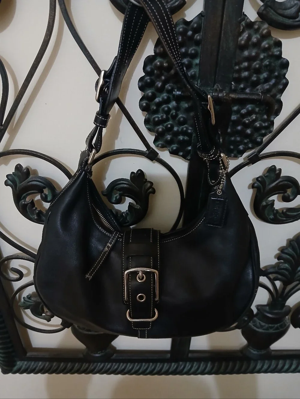 Vintage Coach Y2K Hampton Leather/Buckle HOBO Shoulder Bag for Women